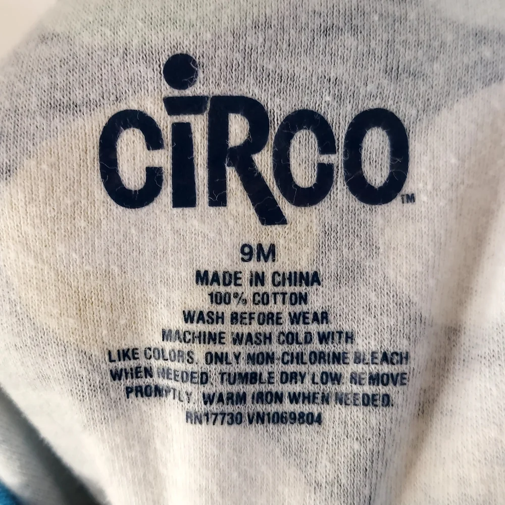 Baby Gap (3-6 months) and Circo (9 months) Footed Pajama Bundle